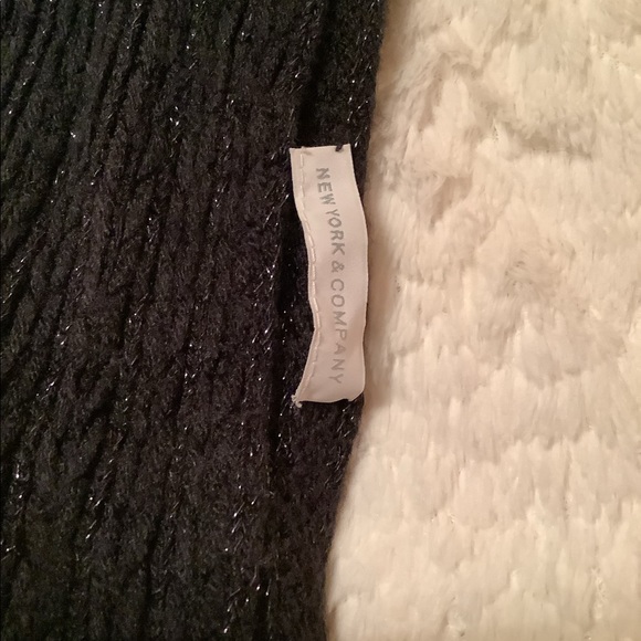Lot of 3, New York & Company Glittery Scarves - Picture 6 of 6